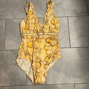 George swimsuit